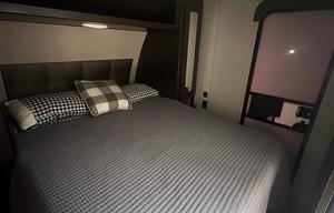 2020 Transcend Xplor 265BH RV rental photo 5