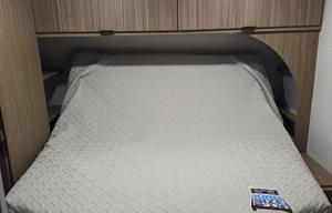 2026 Wildwood 300ICE RV rental photo 7