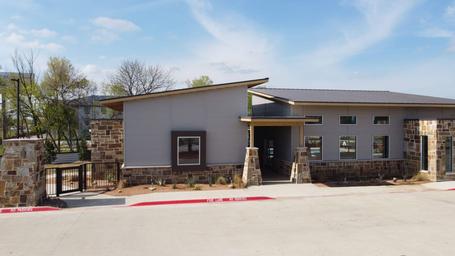 Ennis Luxury RV Resort
