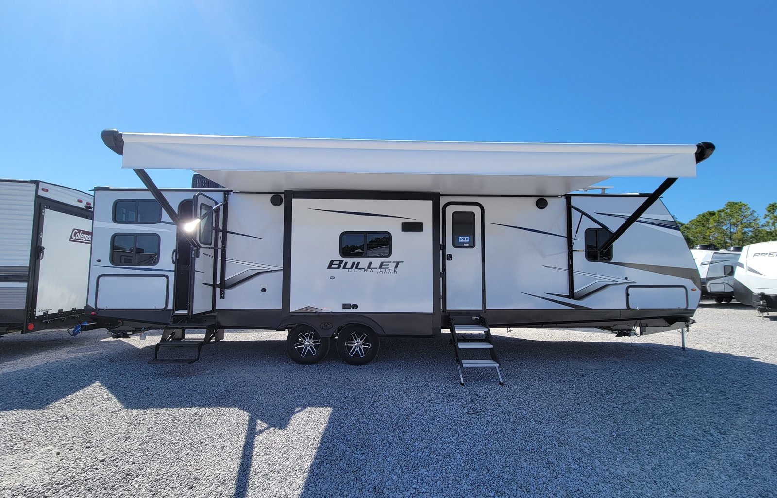 2023 Keystone Bullet Ultra Lite 330BHS