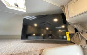 25ft. RV — easy to drive, unique trip experience!