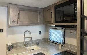 2021 Coachman Apex