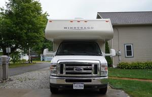 2016 Winnebago Minnie Winnie 25B