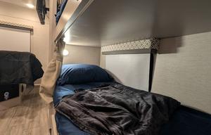 The Adventure Wagon! Family/Pet Friendly Sleeps 8