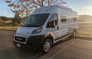 GunniVan - 2021 Winnebago Solis 59PX