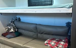 Luxury 32 ft Keystone Sprinter – Stationary Rental
