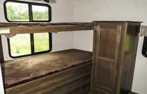 2018 Keystone Bullet - 2 Slides - Rear Bunkhouse "1ne"