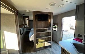 2019 Dutchmen RV Coleman Lantern LT Series 17RD