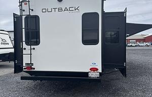 Keystone RV Outback 341RD, Luxurious camping!