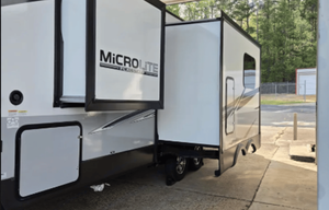 2022 Forest River Flagstaff Micro Lite 25FBLS