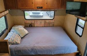 2014 Spree E196S RV rental photo 4