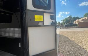 2023 Jayco Jay Flight 19BH RV rental photo 10