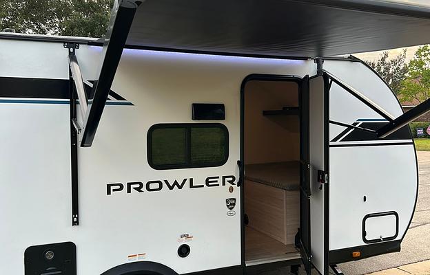 Make Some Outdoor Memories-2025 Heartland Prowler