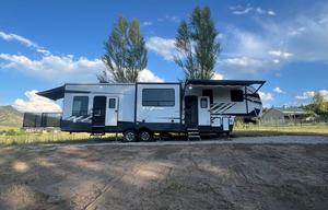 2022 Keystone RV Impact 367