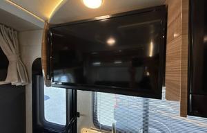 Top Notch Rv - Mercedes Benz Atasca Navion 24v 26'