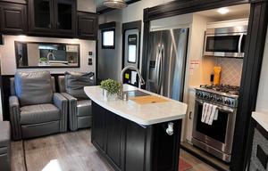 2021 Highland Ridge RV Silverstar XLT 427BHS