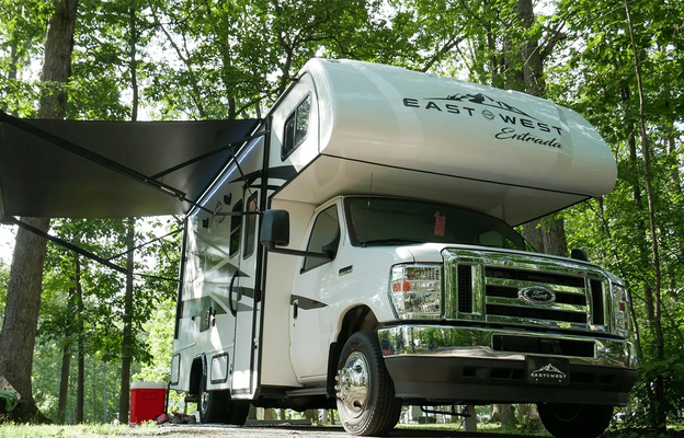 2025 EAST TO WEST Entrada 2200S RV rental photo 1