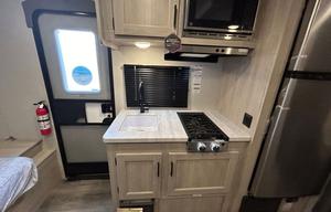 2024 Coachmen Catalina 184BHSX