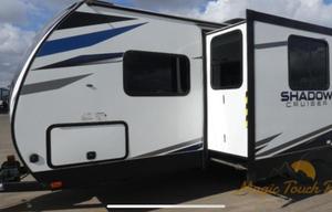 2022 Shadow Cruiser 225RBS RV rental photo 4