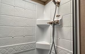 DELANO - Luxury Mini Coach for 2-4
