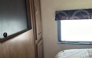 Family/Pet Friendly 2017 Forest River Salem 32BH