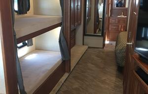 Luxury 2017 Winnebago- 2 FULL Baths/Bunks-Families