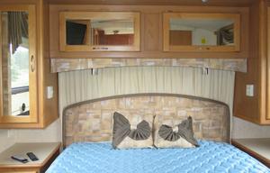 2001 Fleetwood RV Southwind 32V