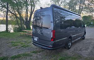 2026 Airstream 24GL Luxury AWD Camper