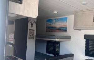 Springdale 1800BH – Your Cozy Adventure Trailer