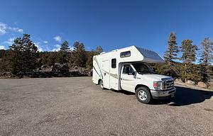 "The Dude" 2016 Thor Motor Coach Majestic 19G