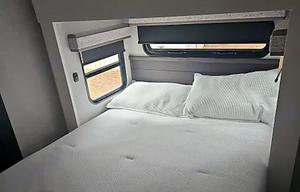 2025 Jayco North Point HAL 2640