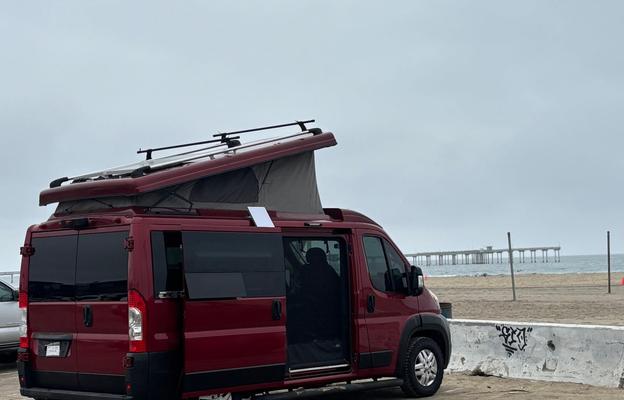 2021 Pleasure-Way Tofino Std. Model