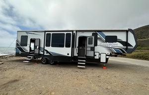 2021 Keystone Toy Hauler