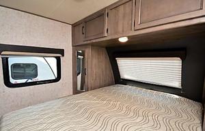 2020 Coachmen RV Apex Ultra-Lite 289TBSS