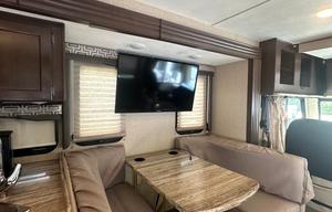2018 Thor Motor Coach ACE 30.2 RV rental photo 7