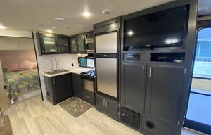 2017 Grand Design Imagine 2800BH