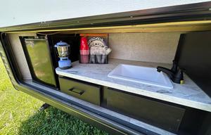 R&R camperrental family & pet adventure