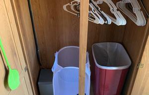 Free as a Bird Camper Sleeps 8 '06 Jayco Jayflight