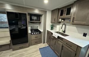Ponderosa Retreat: 2024 Transcend Xplor BunkHouse