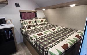Easy-to-Tow Family-Friendly Camper!