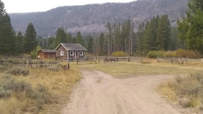 001, Loop: AREA MOOSE LAKE CABIN