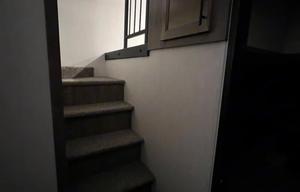 Plenty of room for guests and pets! Delivery Only