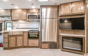 2025 COACHMEN MIRADA 35ES