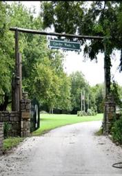 Country Woods Inn