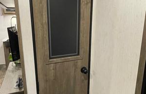 Large Bunks/ Modern/ Sleeps 10
