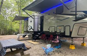 Mansion On Wheels!