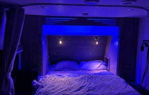Bonnaroo Friendly RV w/4 Bunks! **Delivery Only**