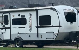 Well Kept Cozy Camper