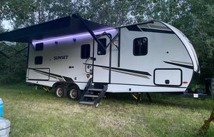 2022 CrossRoads RV Sunset Trail SS242BH