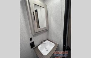 2025 Keystone zinger 252 BH